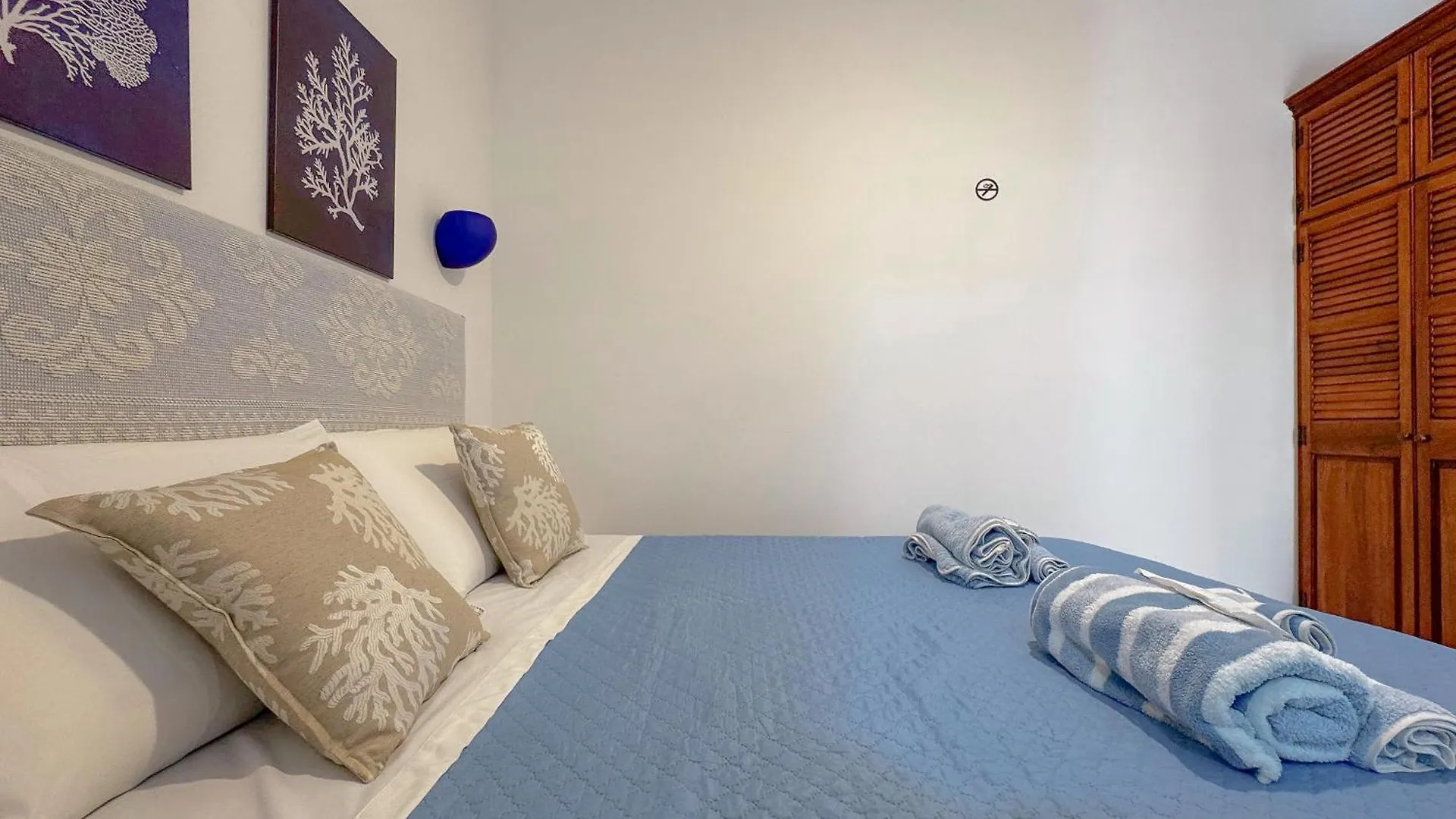 49 Sea Rooms - Guesthouse Stintino 0*,