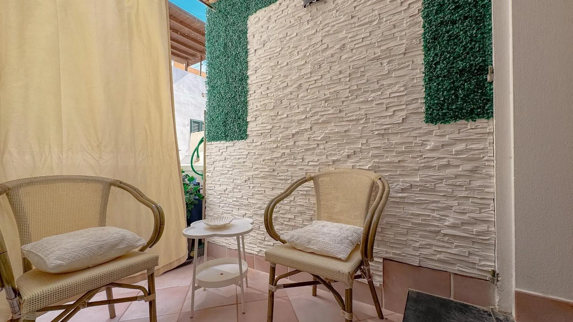 49 Sea Rooms - Guesthouse Stintino