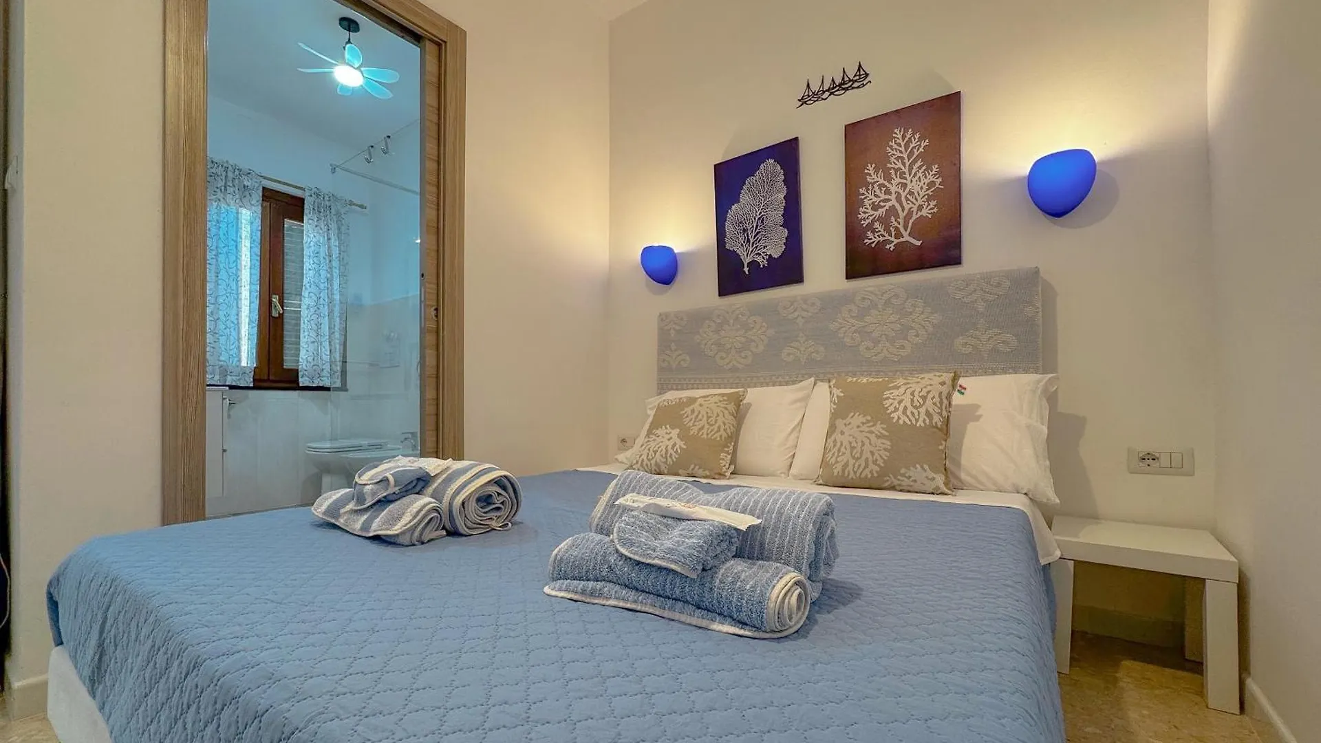 49 Sea Rooms - Guesthouse Stintino 0*,  Olaszország